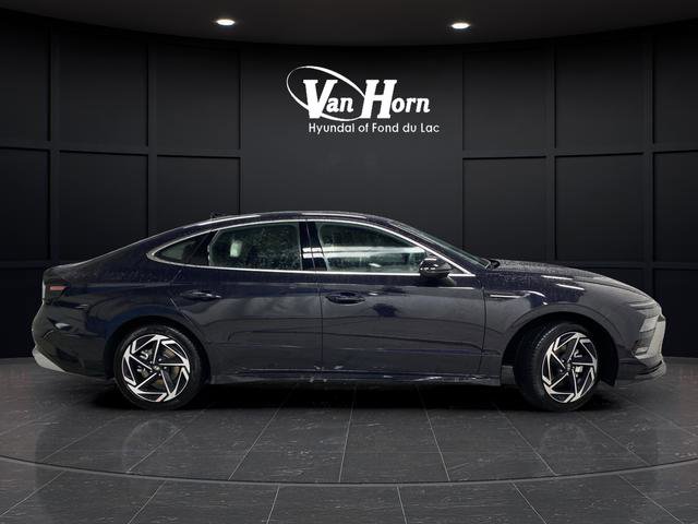 New 2026 Hyundai Sonata SEL image 2