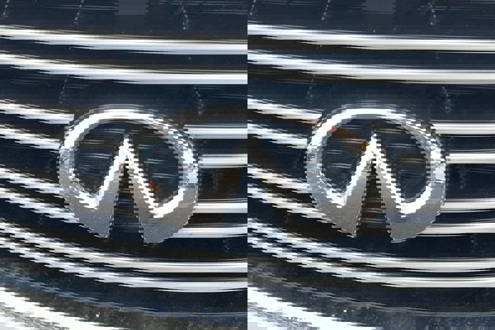 Used 2012 INFINITI M37 x w/ Premium Pkg image 10