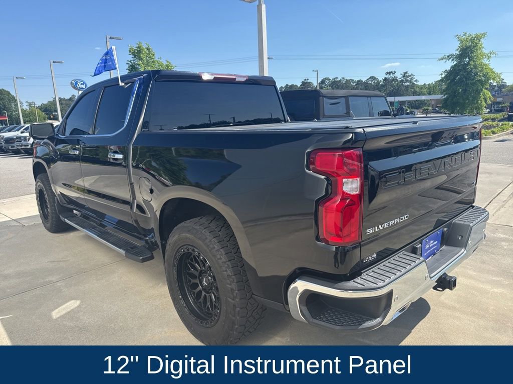 Used 2022 Chevrolet Silverado 1500 LTZ w/ Z71 Off-Road Package image 4