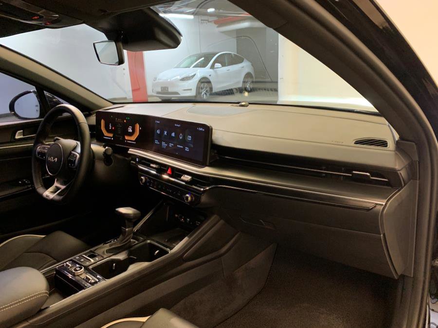 Used 2025 Kia K5 GT-Line image 45