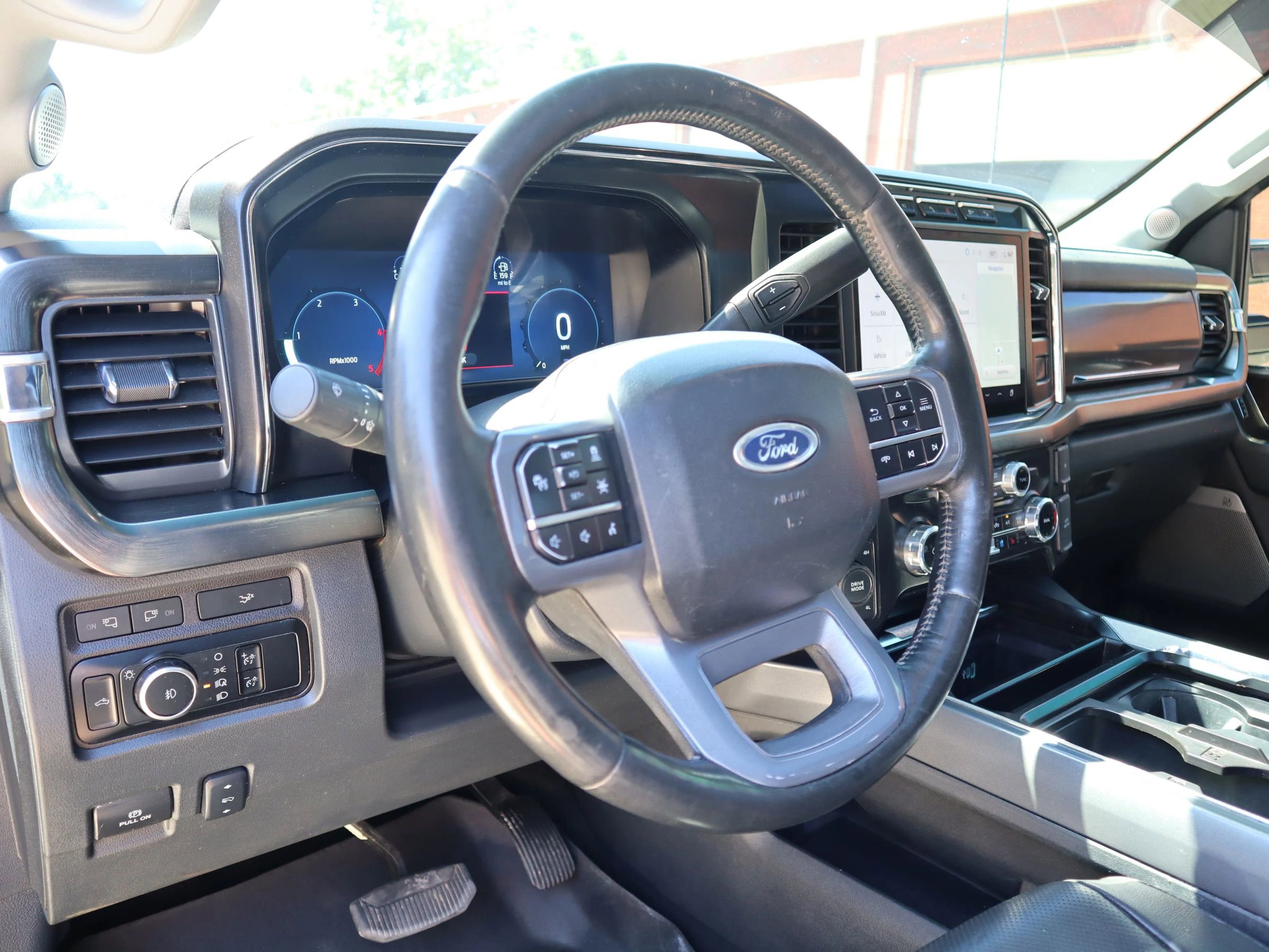 Used 2024 Ford F250 Lariat w/ Lariat Ultimate Package image 13