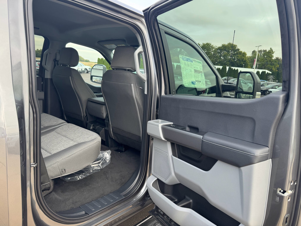 New 2026 Ford F250 XL image 17