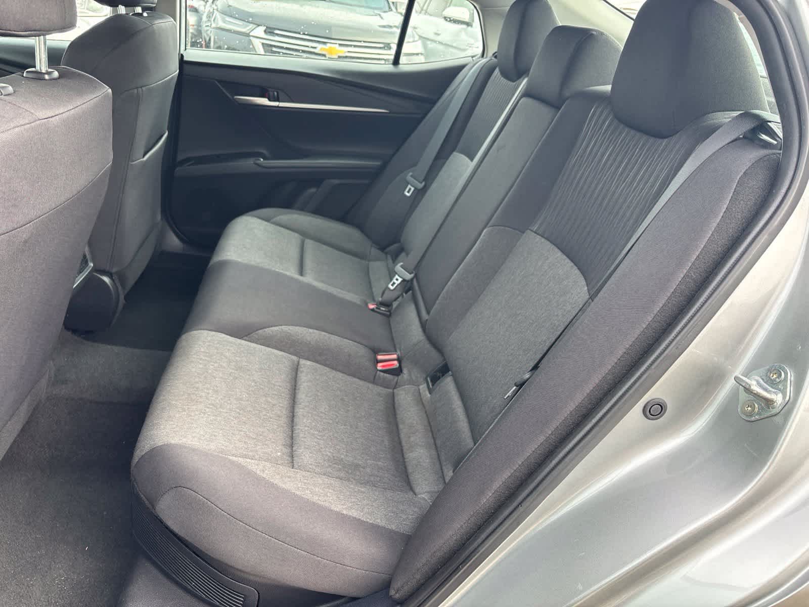 Used 2025 Toyota Camry LE FWD image 17