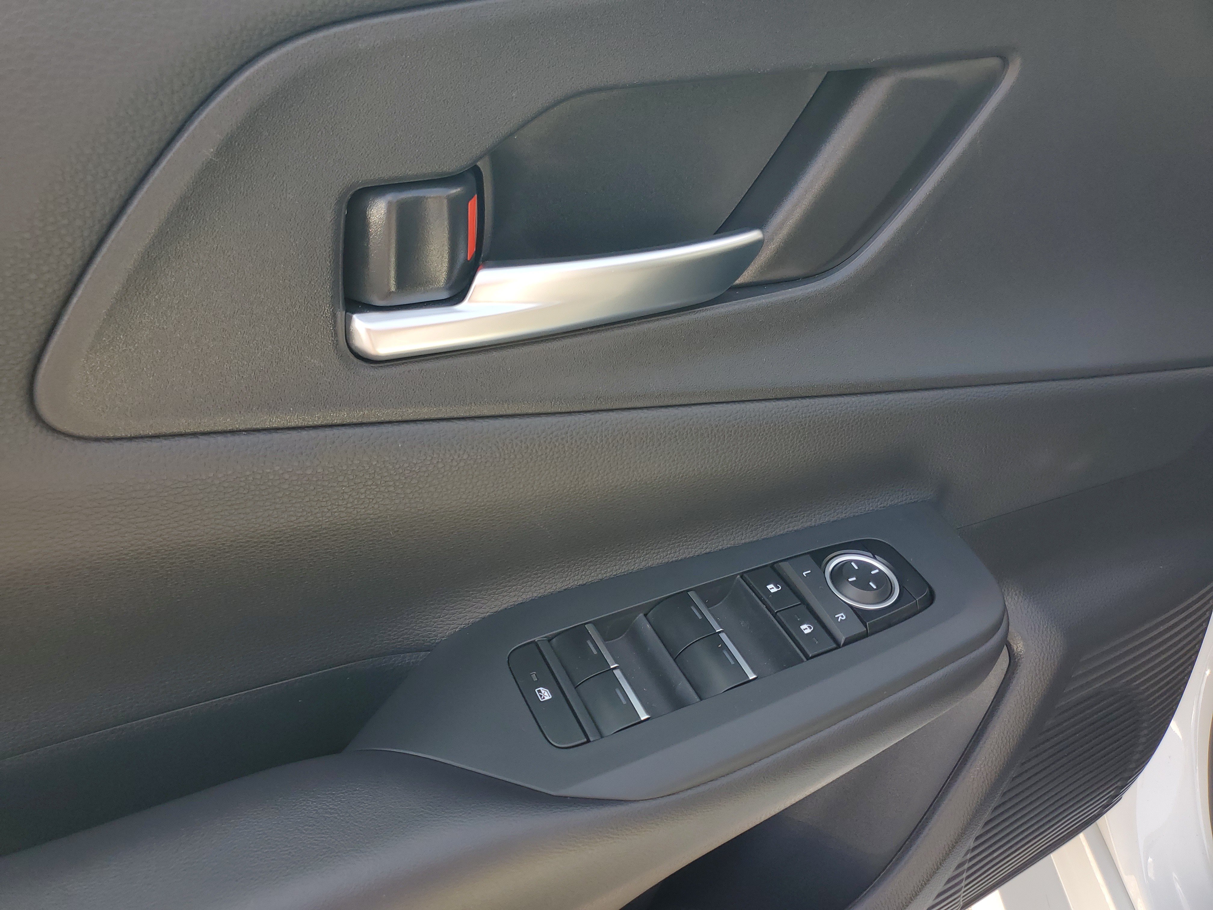 Certified 2024 Toyota Prius Prime FWD image 19