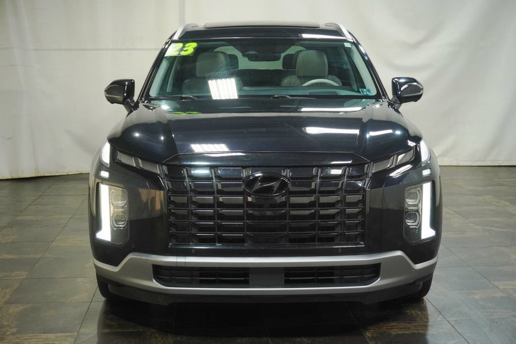 Used 2023 Hyundai Palisade Limited w/ Cargo Package AWD/4WD image 13