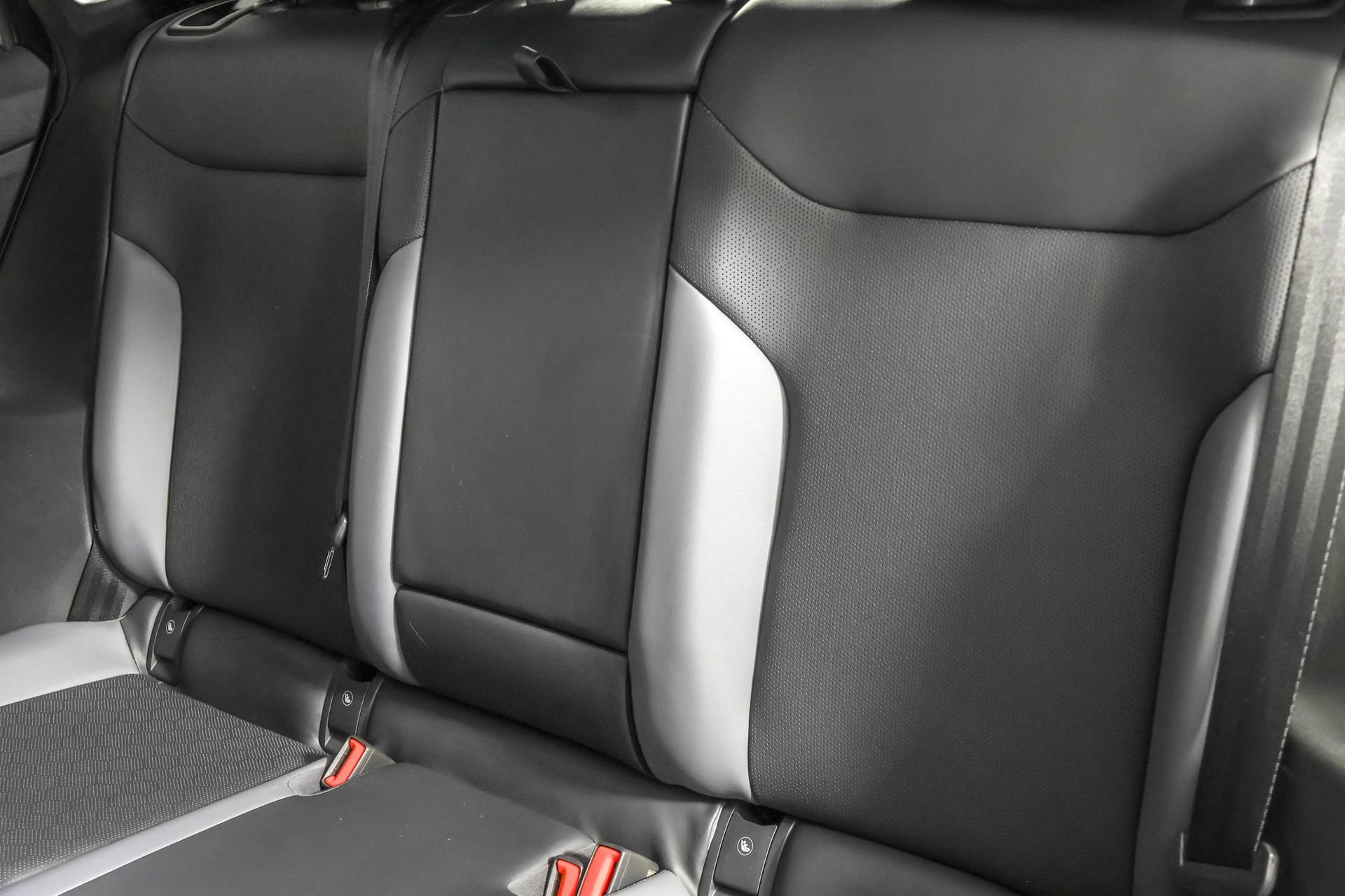 Used 2023 Volkswagen ID.4 Pro S Plus image 36