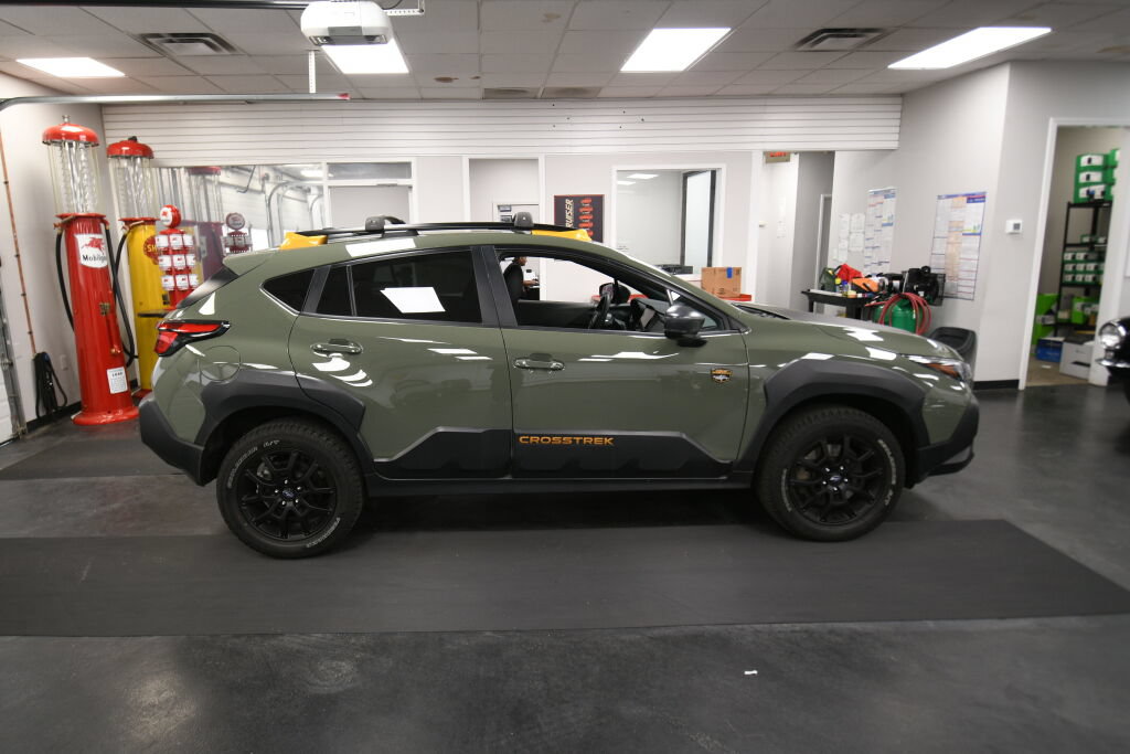 Used 2024 Subaru Crosstrek 2.5i Wilderness AWD/4WD image 9