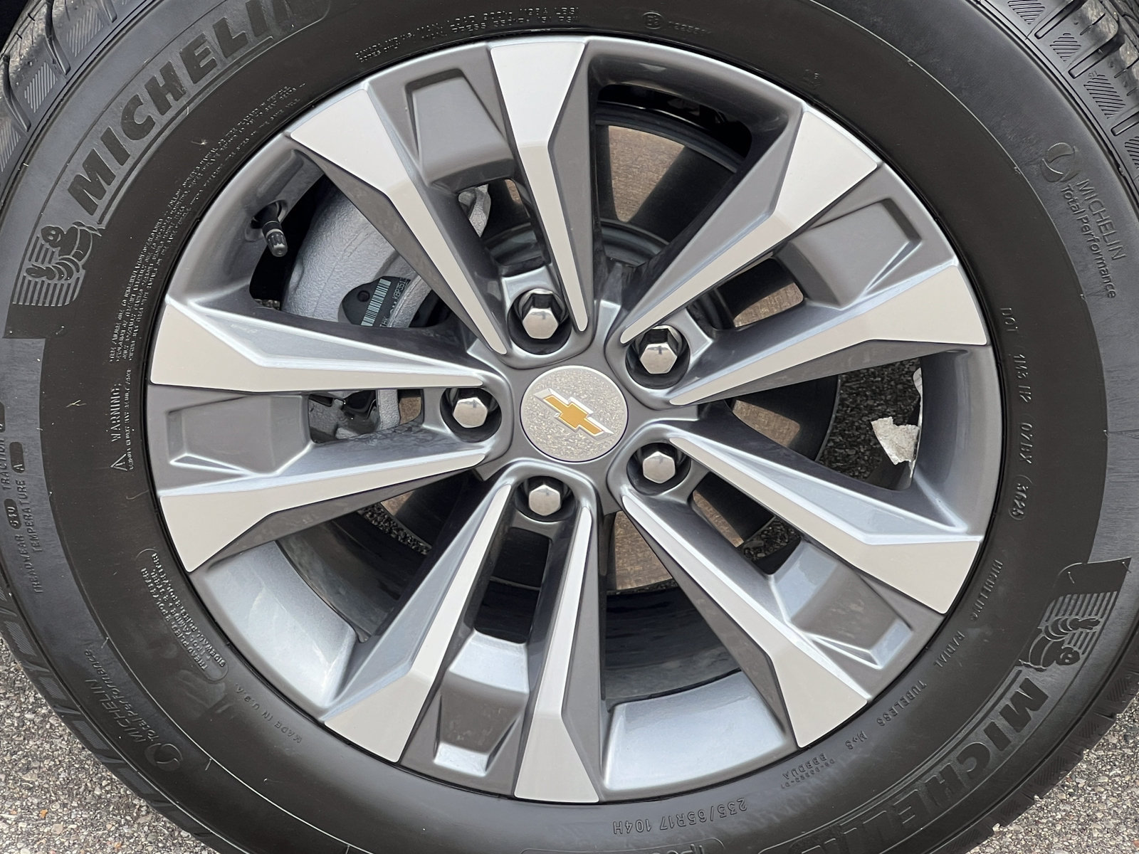 Certified 2026 Chevrolet Equinox LT w/ Convenience Package II AWD/4WD image 9