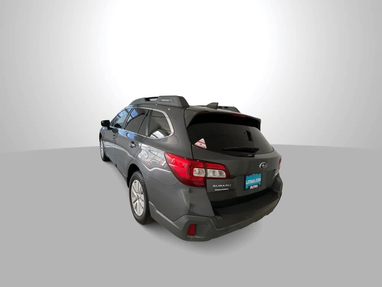 Used 2018 Subaru Outback 2.5i Premium AWD/4WD image 6