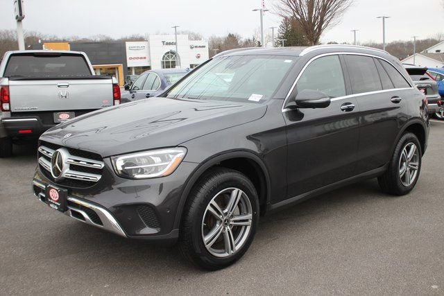 Used 2021 Mercedes-Benz GLC 300 4MATIC image 2