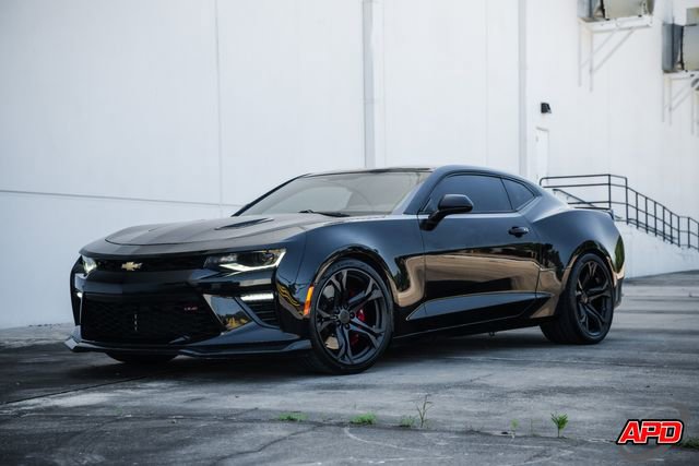 Used 2018 Chevrolet Camaro SS image 32