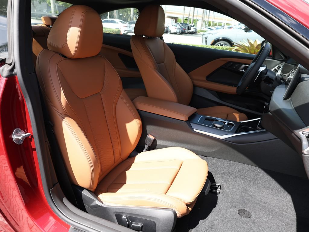 Used 2025 BMW 230i Coupe RWD image 20