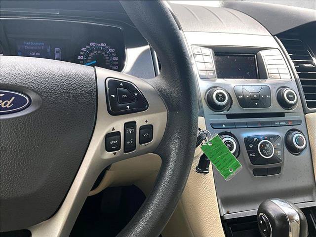Used 2015 Ford Taurus SE FWD image 19