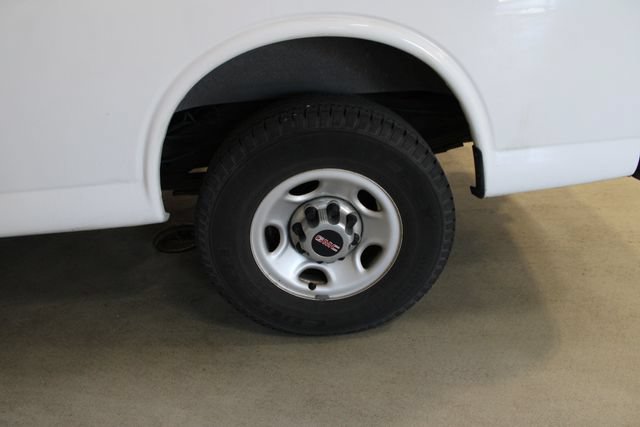 Used 2018 GMC Savana 2500 Extended RWD image 35