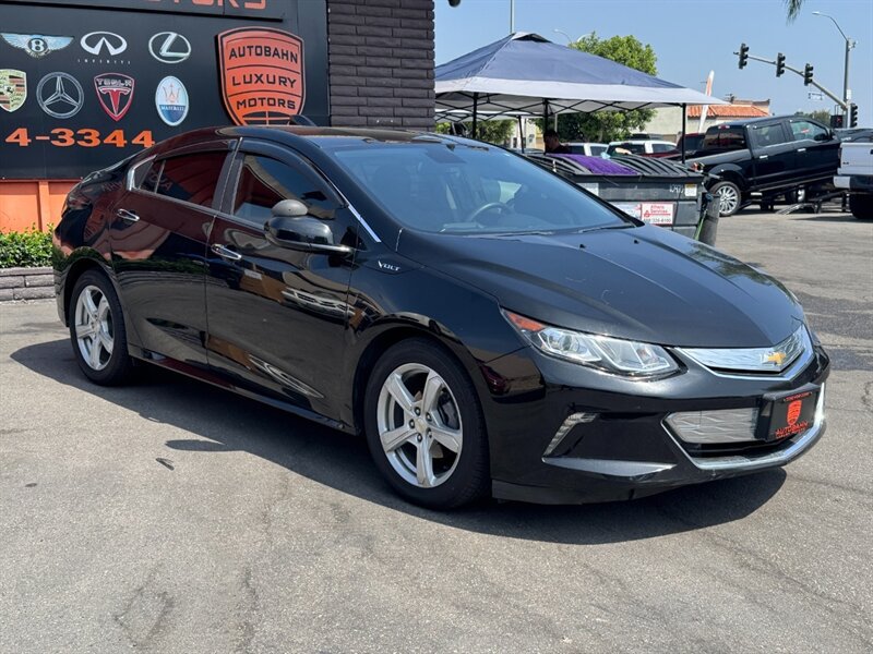 Used 2018 Chevrolet Volt LT FWD image 21
