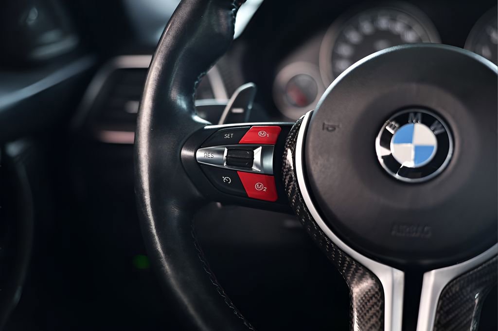 Used 2016 BMW M3 RWD image 41
