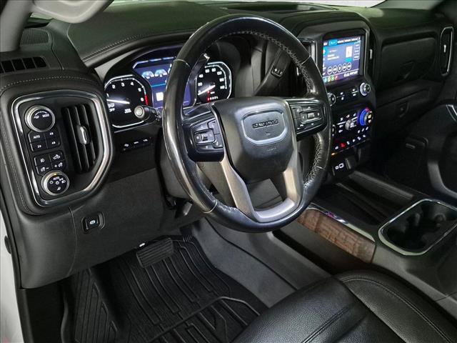 Used 2020 GMC Sierra 1500 Denali w/ Denali Ultimate Package AWD/4WD image 13