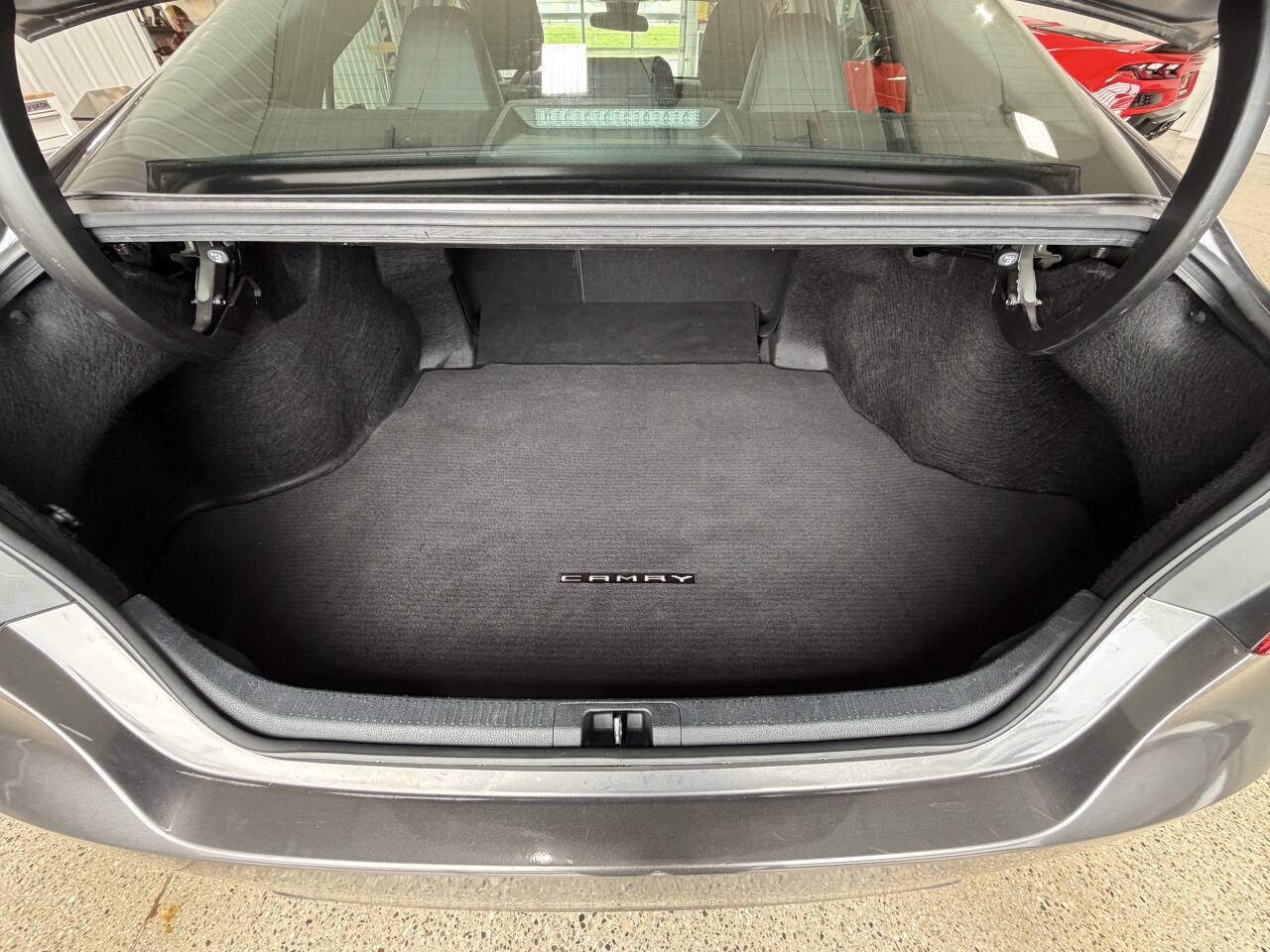 Used 2023 Toyota Camry SE FWD image 26