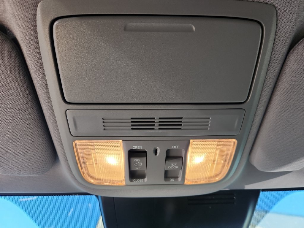 Used 2020 Honda CR-V EX image 28