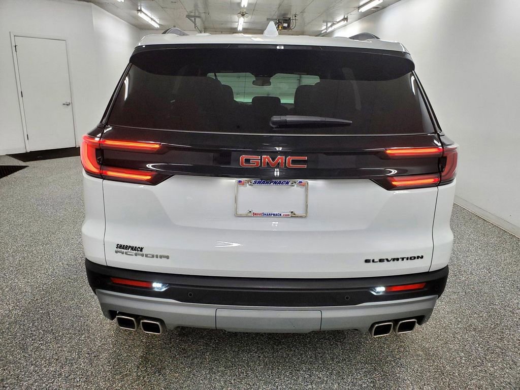 Used 2025 GMC Acadia Elevation image 5