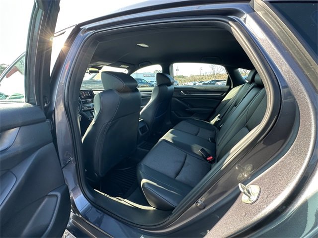 Used 2018 Honda Accord Sport image 18