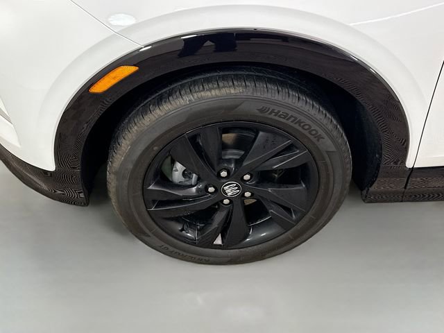 Used 2025 Buick Encore GX Sport Touring w/ Comfort Package image 32