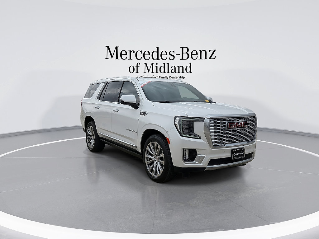 Used 2021 GMC Yukon Denali w/ Denali Premium Package AWD/4WD image 2