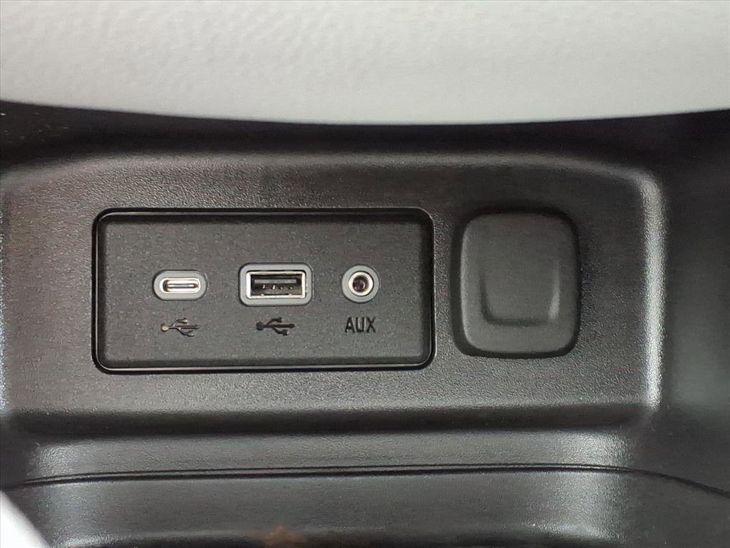 Certified 2024 Chevrolet Equinox LS w/ LS Convenience Package image 12