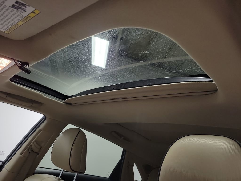 Used 2013 Toyota Venza XLE image 14