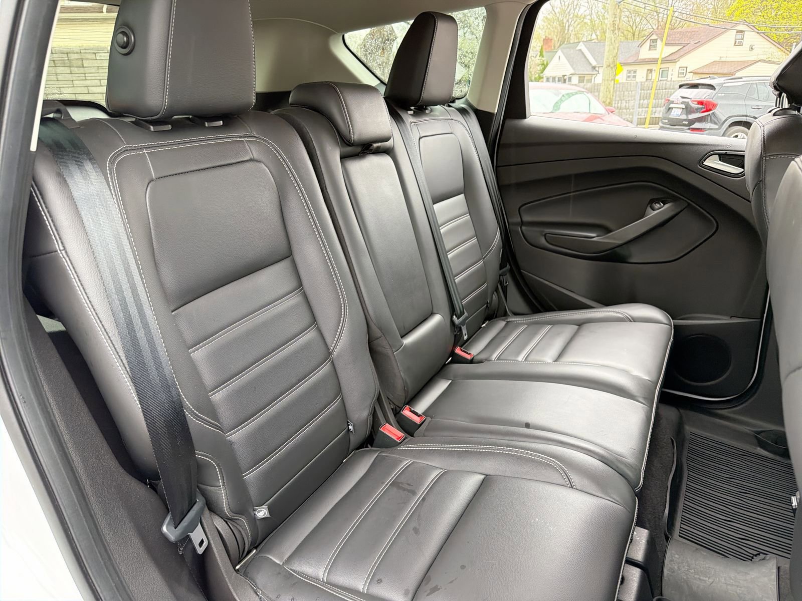 Used 2019 Ford Escape SEL AWD/4WD image 25