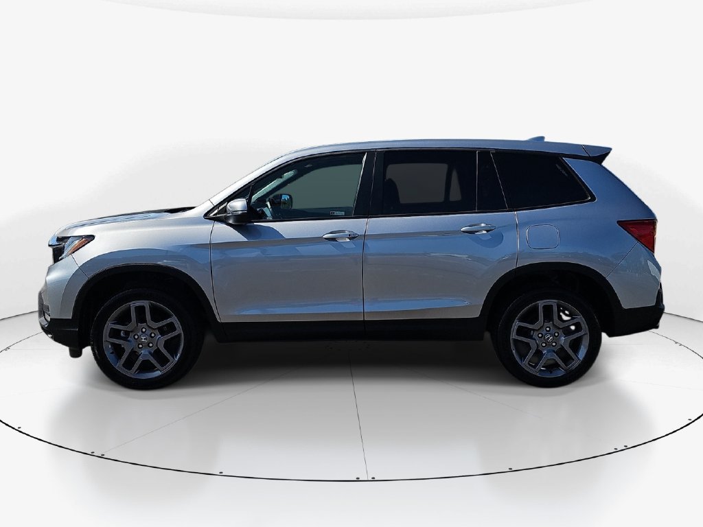 Used 2023 Honda Passport EX-L image 10