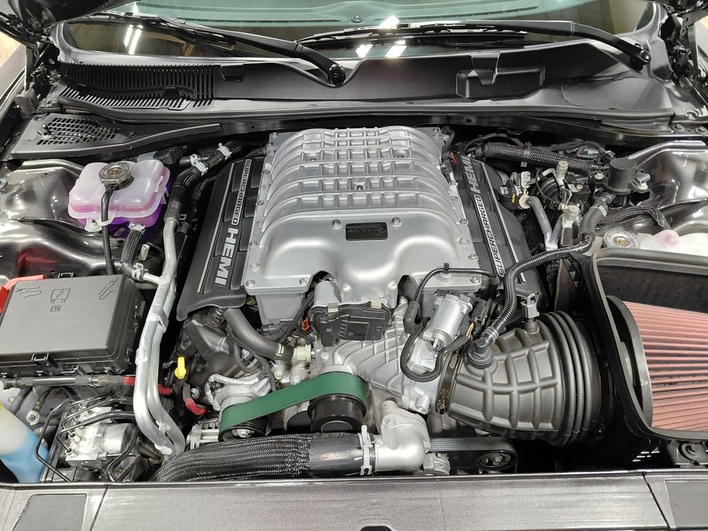 Used 2022 Dodge Challenger SRT Hellcat Redeye image 15