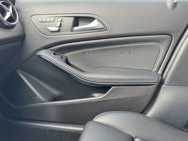 Used 2019 Mercedes-Benz GLA 250 4MATIC image 23