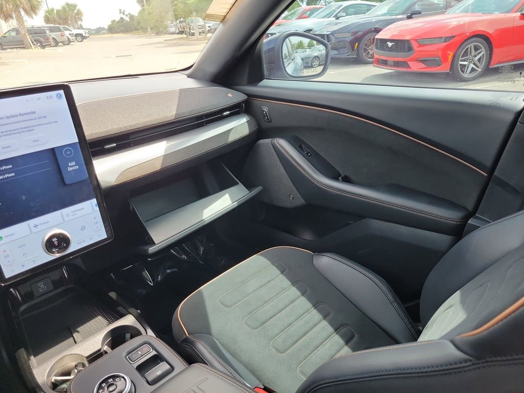 Used 2022 Ford Mustang Mach-E GT AWD/4WD image 12