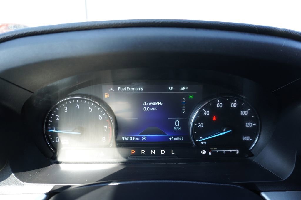 Used 2022 Ford Explorer XLT w/ Equipment Group 202A image 15