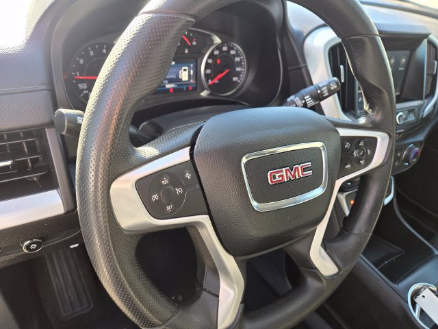 Used 2023 GMC Terrain SLE w/ Driver Convenience Package FWD image 16