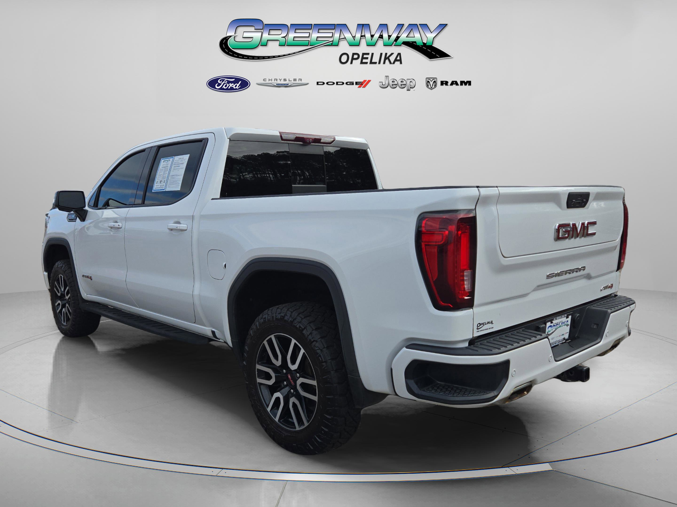 Used 2022 GMC Sierra 1500 AT4 w/ AT4 Premium Package image 5