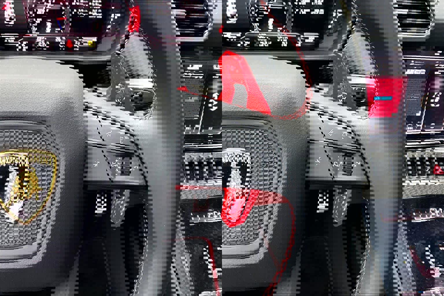 Used 2024 Lamborghini Urus S image 23