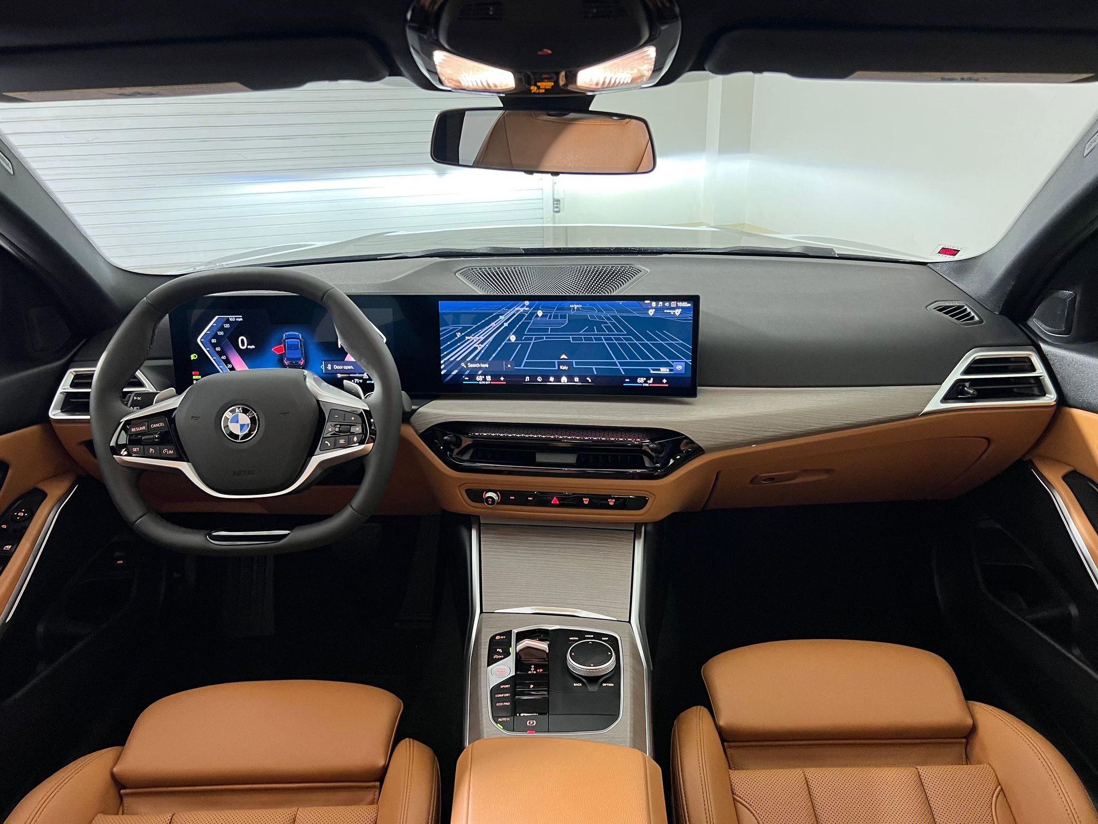 New 2025 BMW 330i xDrive Sedan w/ Convenience Package AWD/4WD image 14