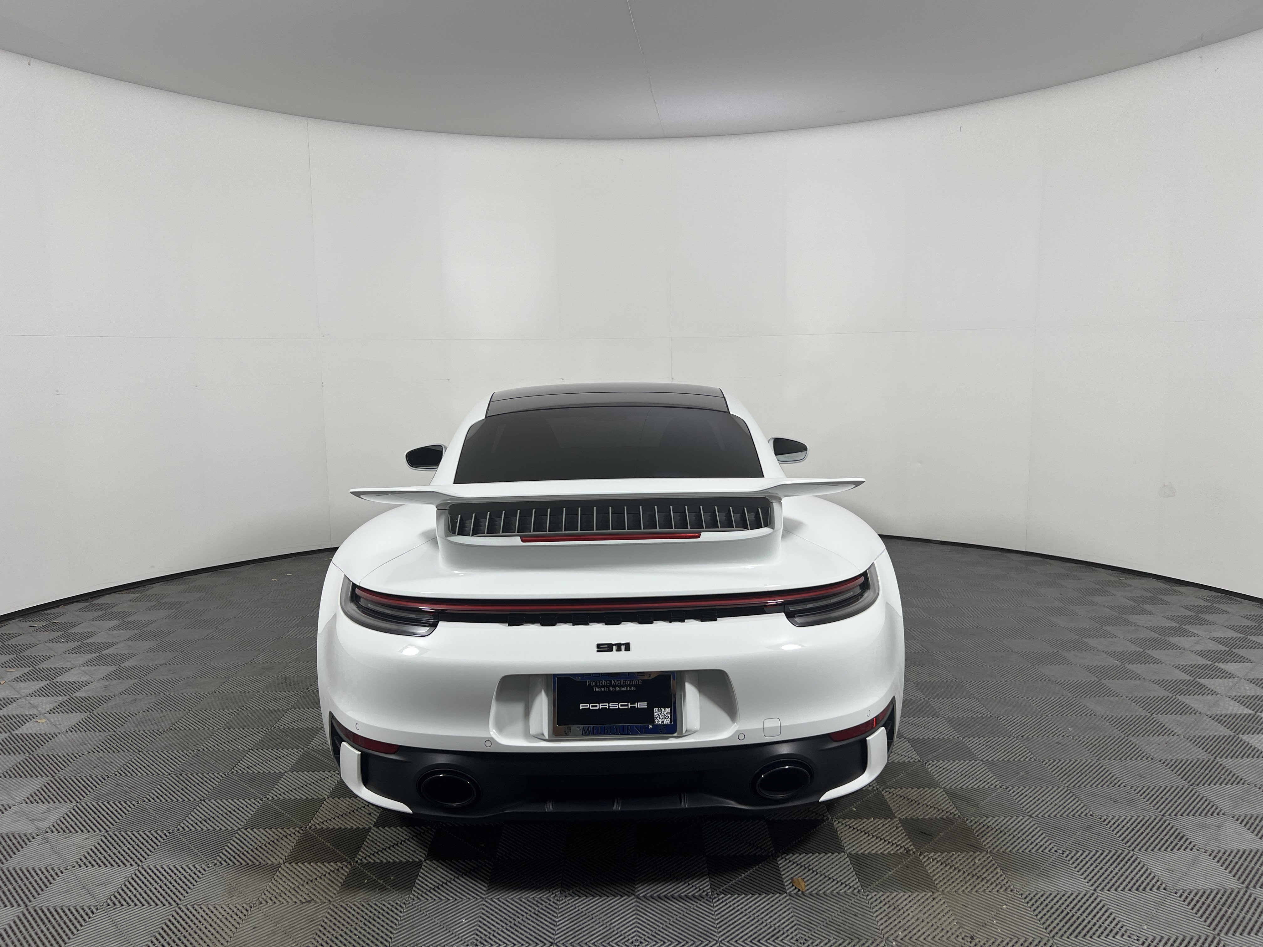 Certified 2024 Porsche 911 Carrera RWD image 6