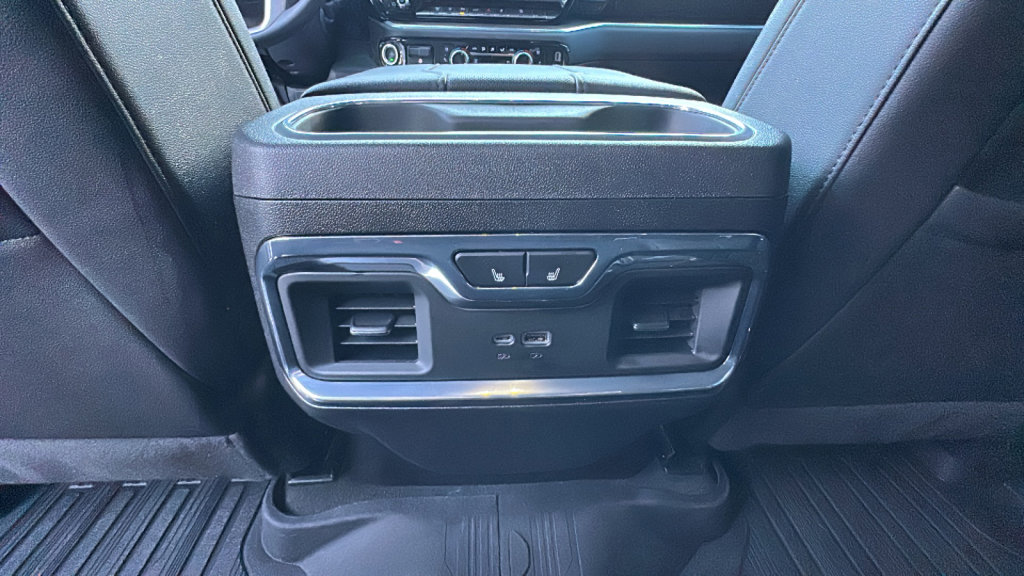 Used 2025 GMC Sierra 2500 SLT w/ SLT Premium Package image 25