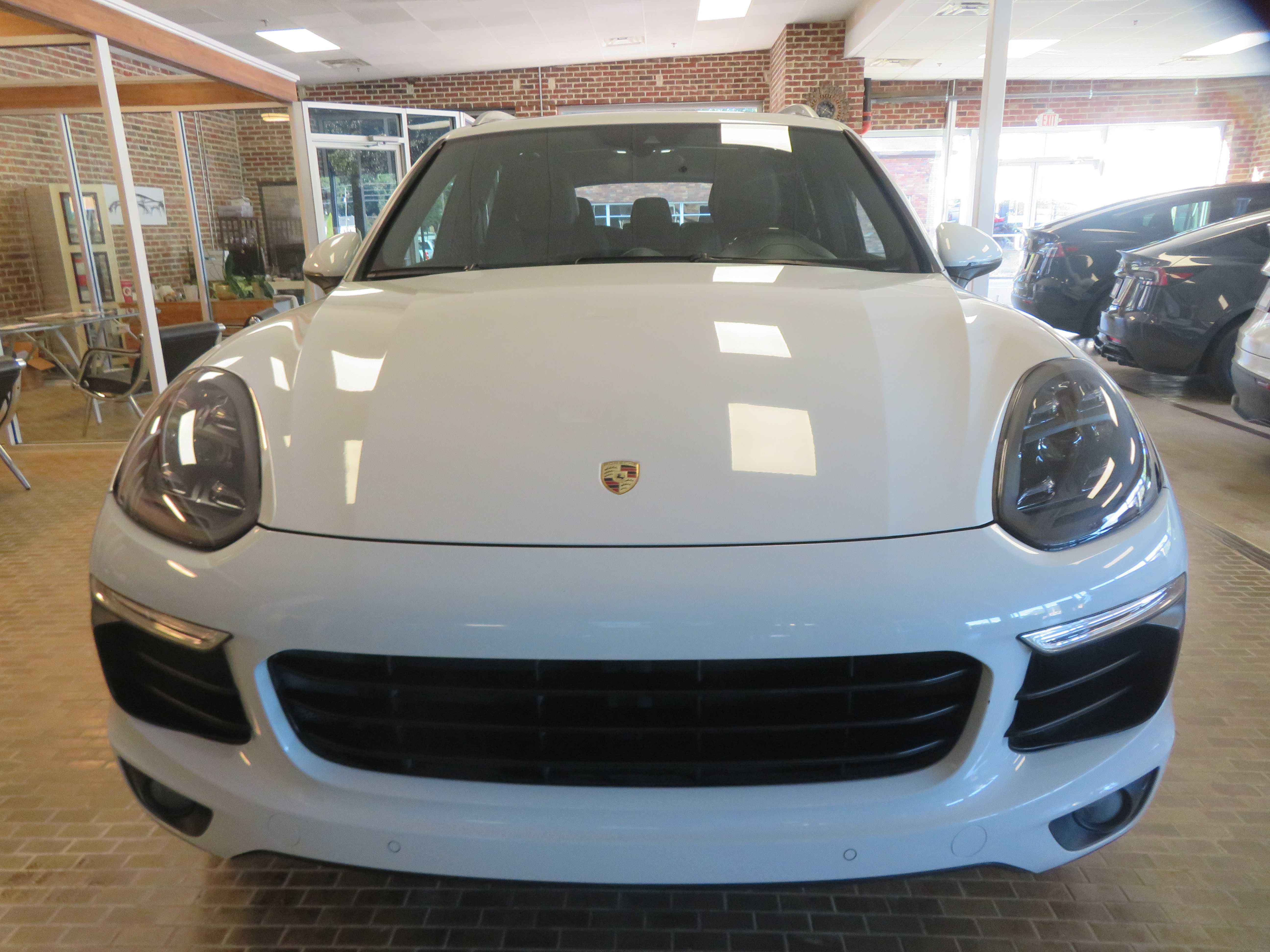 Used 2015 Porsche Cayenne S AWD/4WD image 63