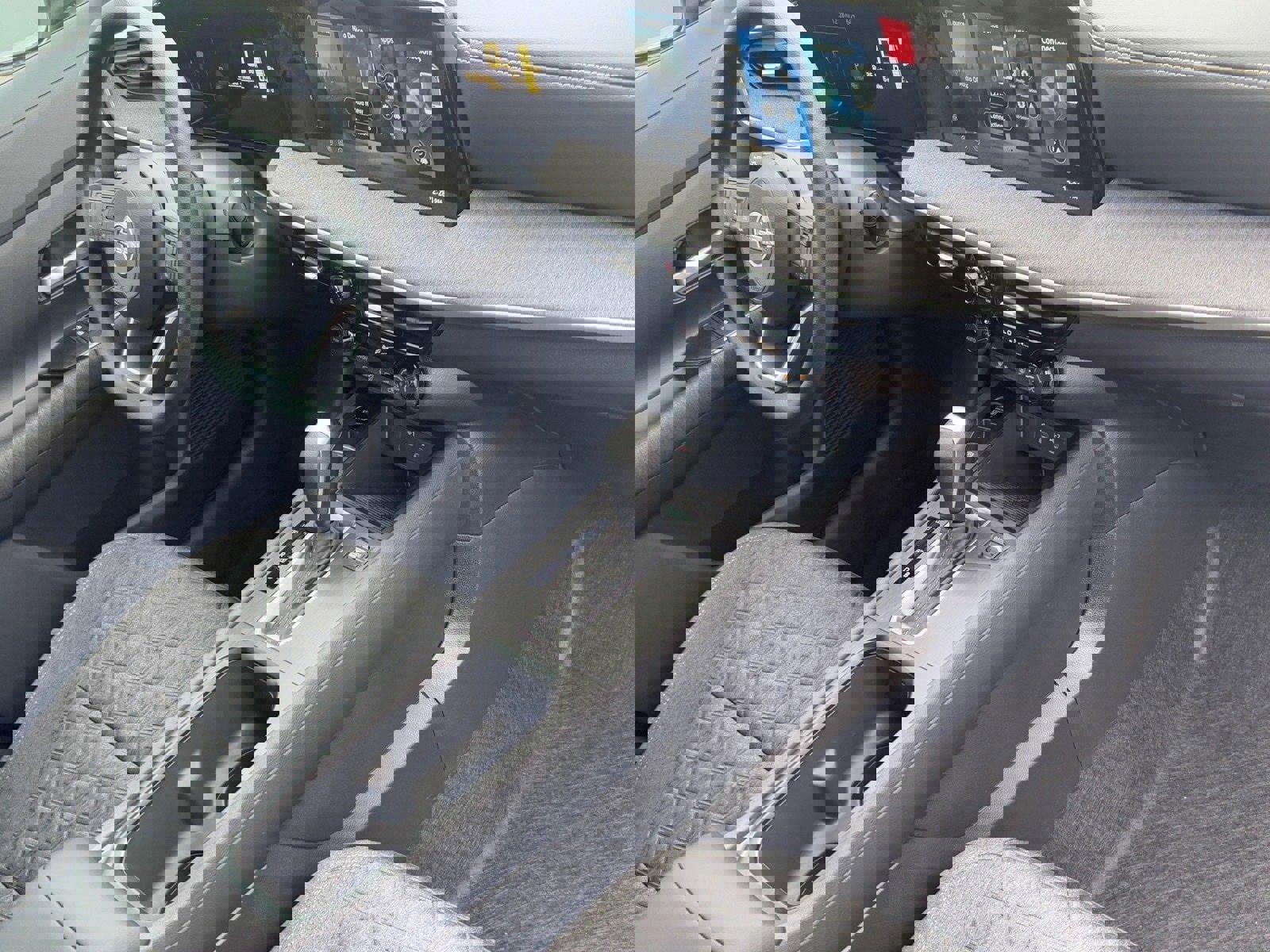 New 2026 Nissan Kicks SV image 11