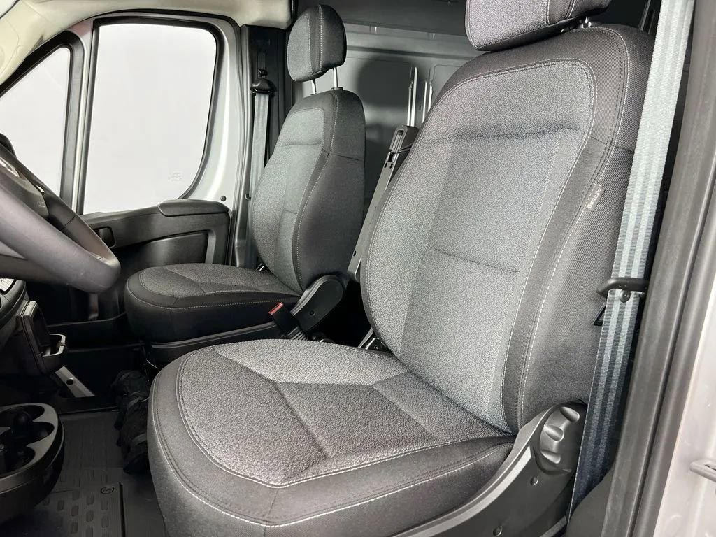 Used 2024 RAM ProMaster 3500 w/ Convenience Group image 20