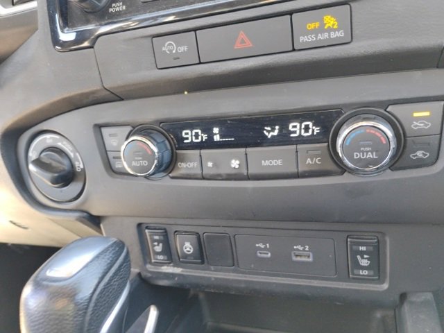Used 2024 Nissan Frontier SV image 14