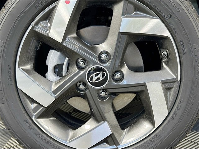 New 2025 Hyundai Venue SEL image 2