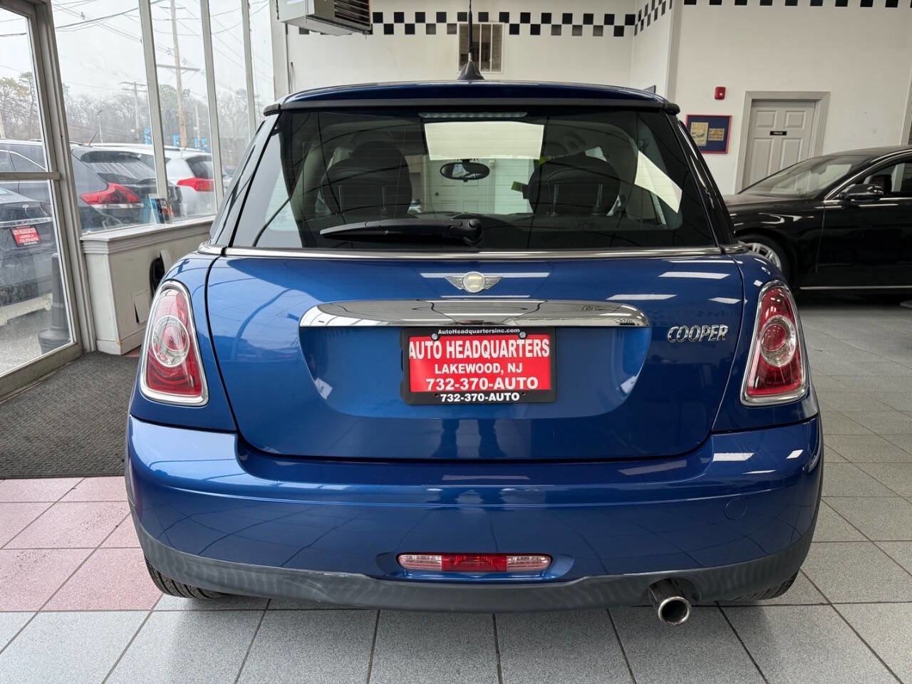 Used 2012 MINI Cooper Hardtop image 6