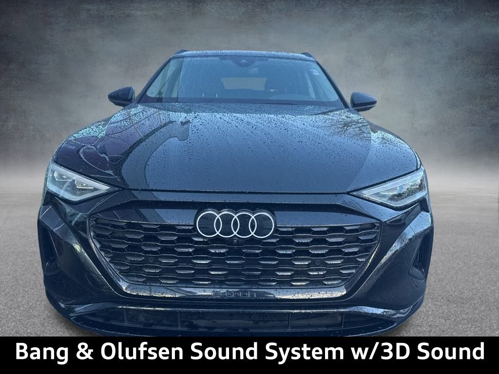 Used 2024 Audi Q8 e-tron Premium Plus image 7