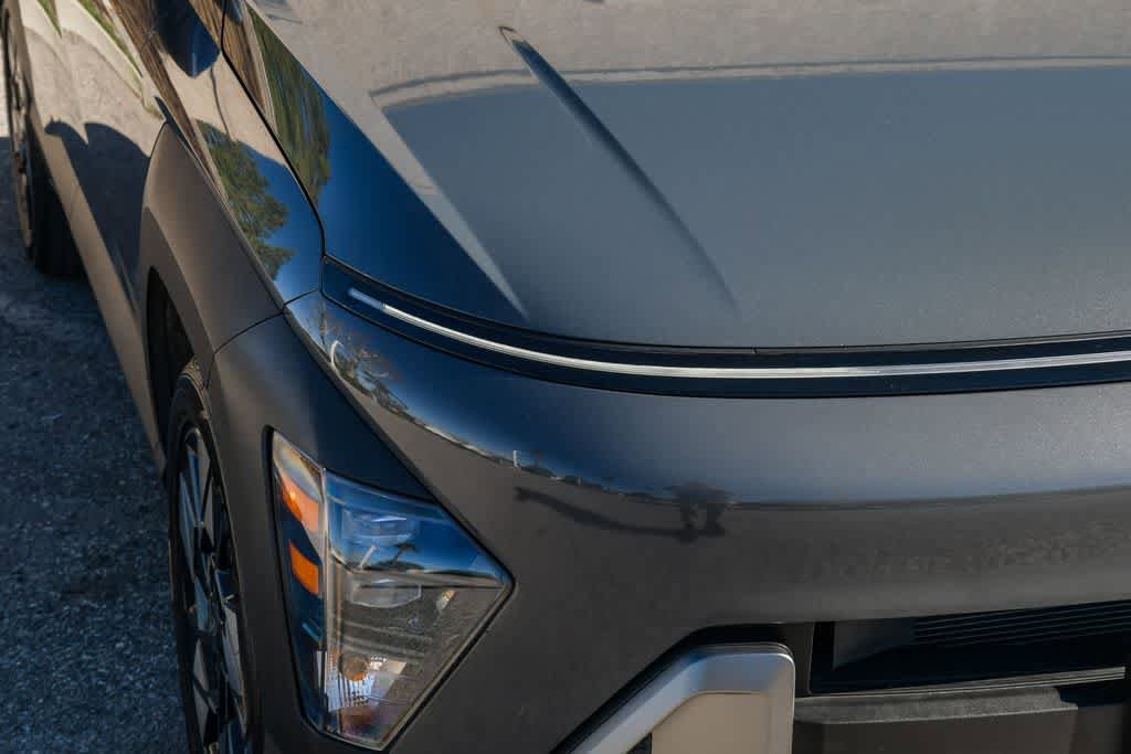 Used 2024 Hyundai Kona SEL FWD image 4