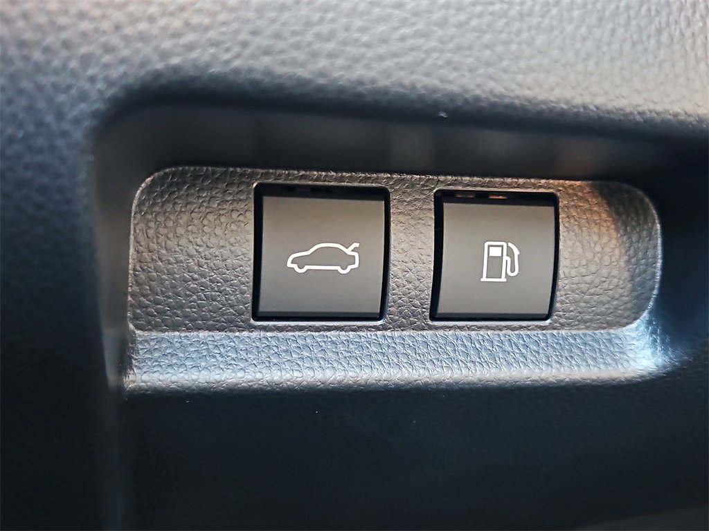 New 2026 Toyota Crown image 17